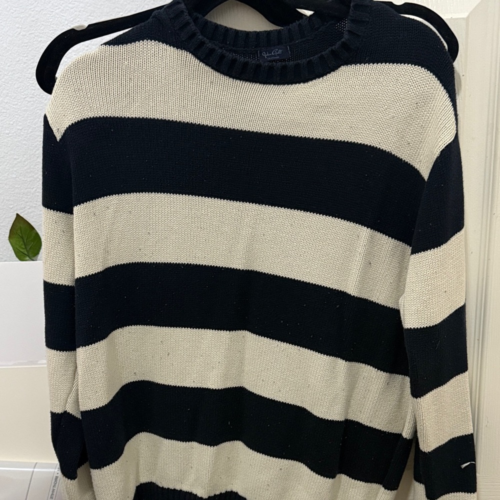 Brandy Melville Black and Cream Striped Sweater
